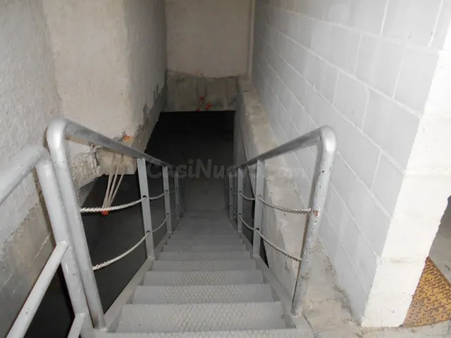 LOCAL COMERCIAL EN EL PUENTE - foto 5