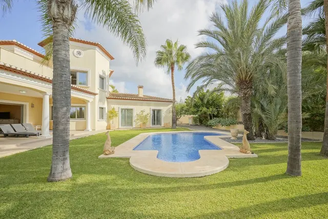 Villa 4 habitaciones 464m² en venta - Cala Advocat - Baladrar — 2