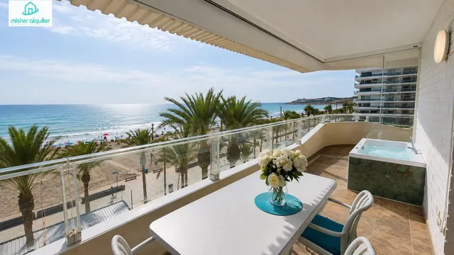 EXCLUSIVA VIVIENDA EN PRIMERA LÍNEA DE LA PLAYA DE SAN JUAN, CON JACUZZI Y VISTAS FRONTALES AL MAR — 19