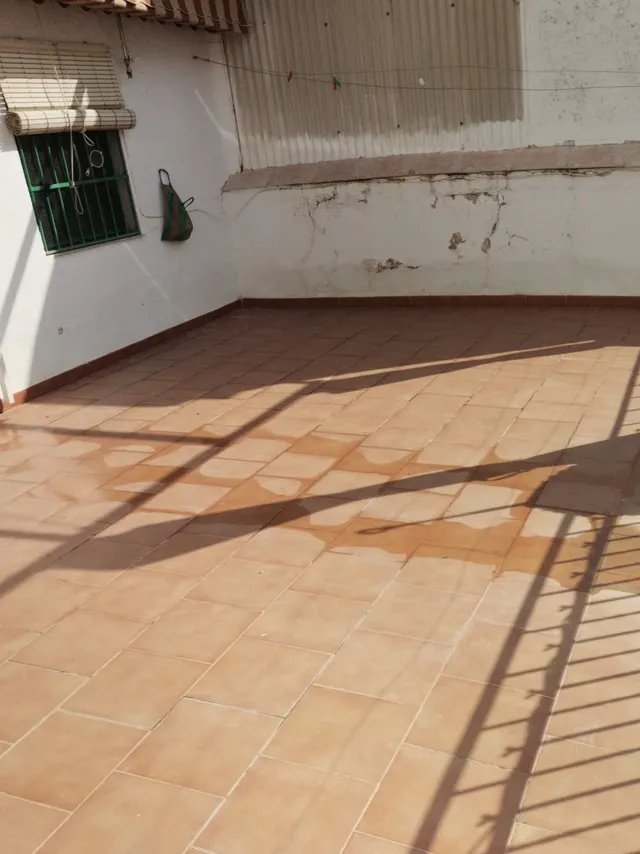 SE VENDE PISO ZONA SAN ILDEFONSO — 35