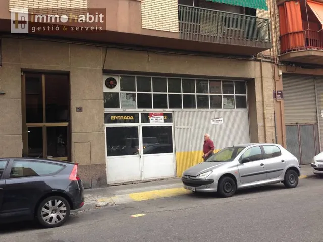 LOCAL DE 240 M2 EN CAP PONT - foto 4