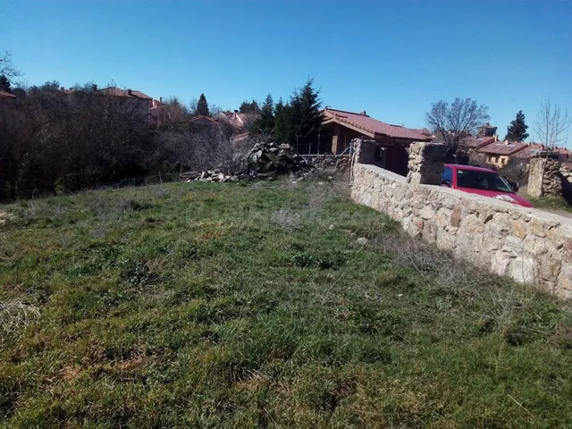 Venta de parcela en Ortigosa del Monte. - foto 2