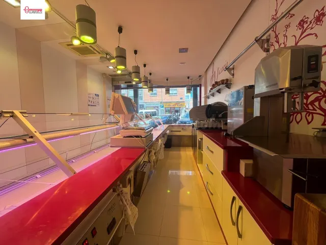 Oportunidad de Negocio en Burgos: Local Comercial Listo para - foto 4
