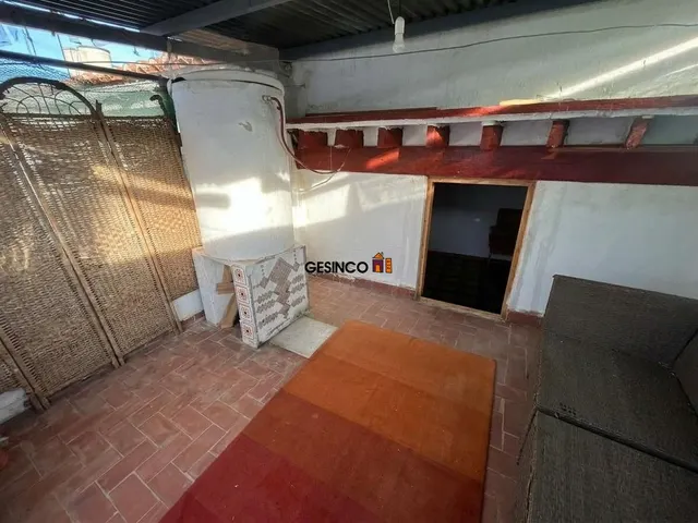 Casa de pueblo con patio y terraza en Rotglà i Corberà — 12