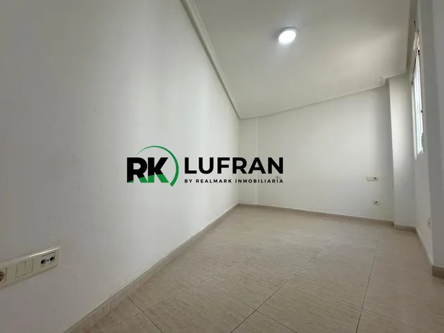 ÁTICO A LA VENTA CON VISTAS AL CASTILLO EN AVENIDA JIJONA - ALICANTE — 25