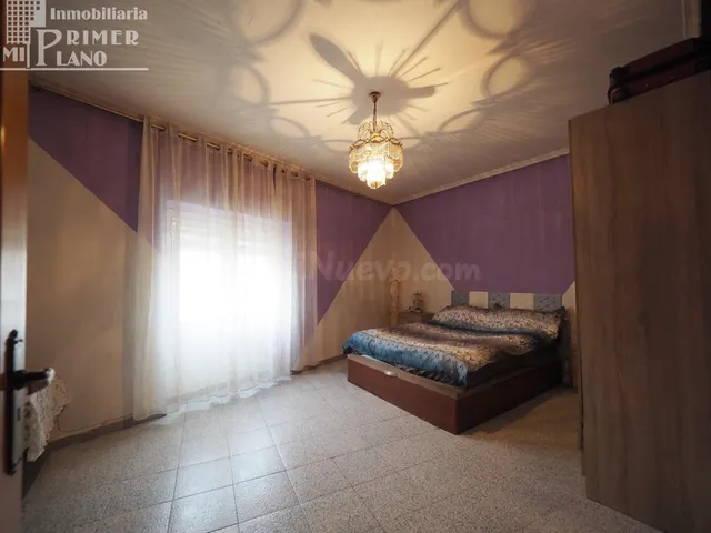 *¡OPORTUNIDAD DE ULTIMA HORA! Se vende amplia Casa en Esquin - foto 4