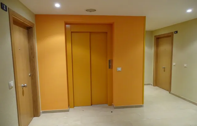 Apartamento de 62 m2 con 2 dormitorios, terraza y parking — 17
