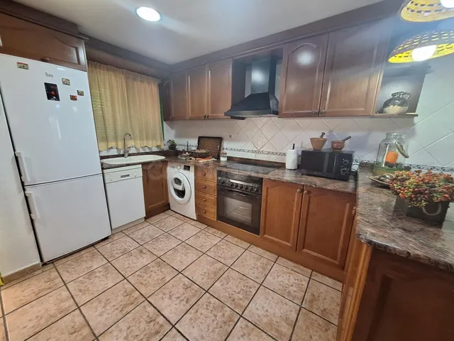 TAV122 - ADOSADO EN AVENIDA AZAHAR DE TAVERNES DE LA VALLDIG - foto 5