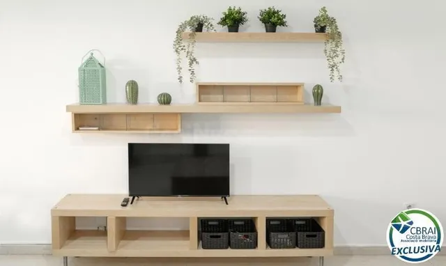 Moderno apartamento en planta baja en complejo residencial con zonas ajardinadas y piscina comunitaria — 5