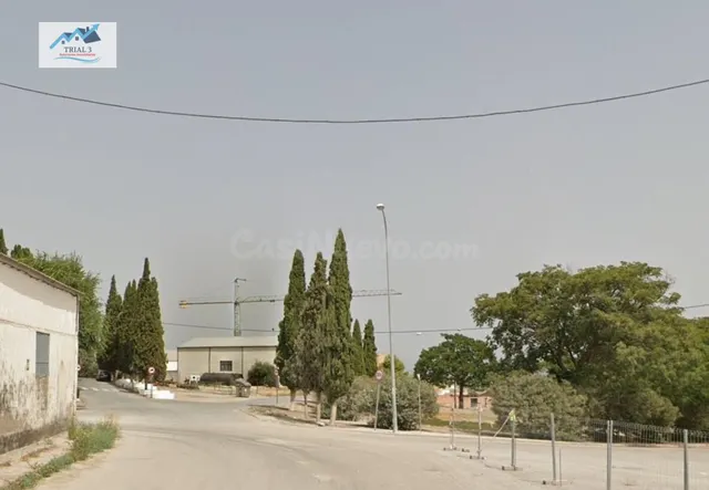 Venta nave industrial en Mengibar (Jaén) - foto 2