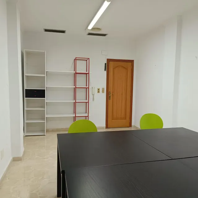 ¡¡¡¡¡OPORTUNIDAD UNICA!!!! ENTRESUELO COMERCIAL EN ALQUILER — 27