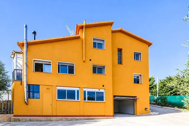 CASA FAMILIAR CON PISCINA, PRIVACIDAD Y ESPECTACULARES VISTAS A LA MONTAÑA EN LAS PALMERAS, CANYELLES — 37
