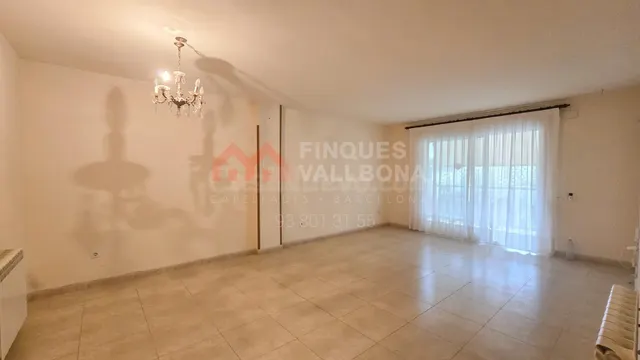 Precioso piso en Capellades con terraza y ascensor — 4