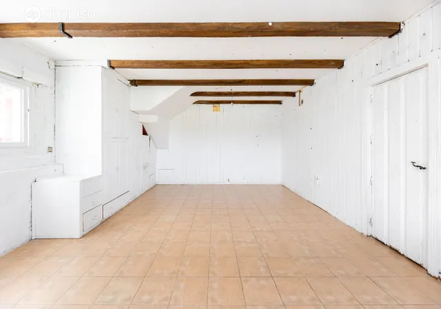 CHALET EN EL BARRIO DE MONACHIL — 36