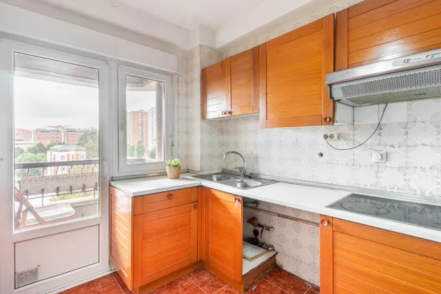 Piso en Hermanos Menendez Pidal — 20