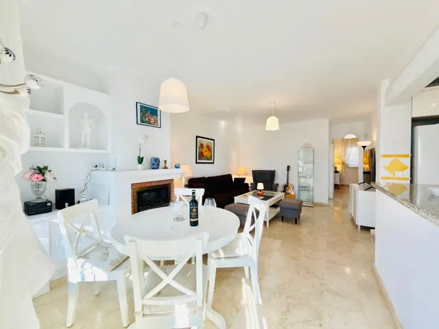 Casa 3 habitaciones 91m² en venta - Villamartín-Las Filipina - foto 2