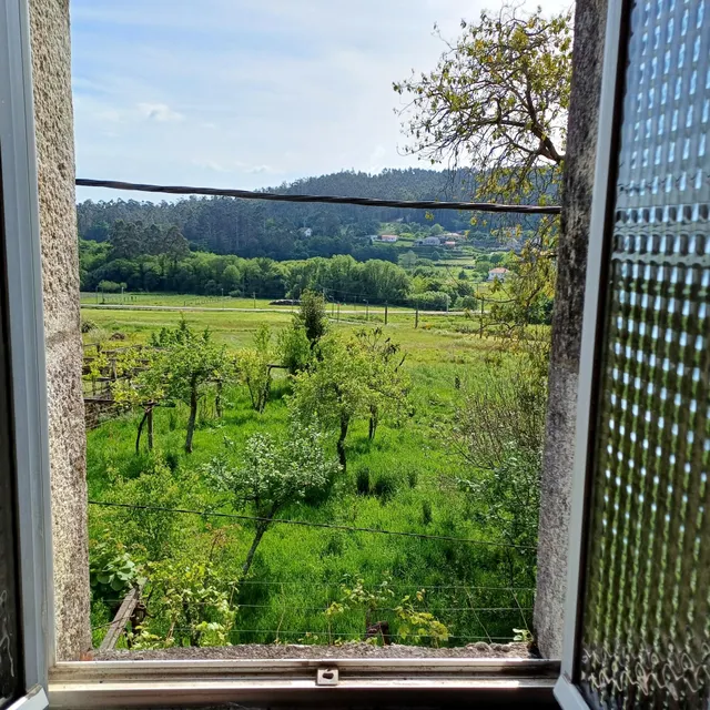 CASA EN VENTA PARA RESTAURAR — 46