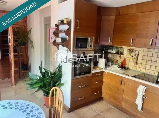 Espectacular Casa en Peñas de San Pedro - foto 2