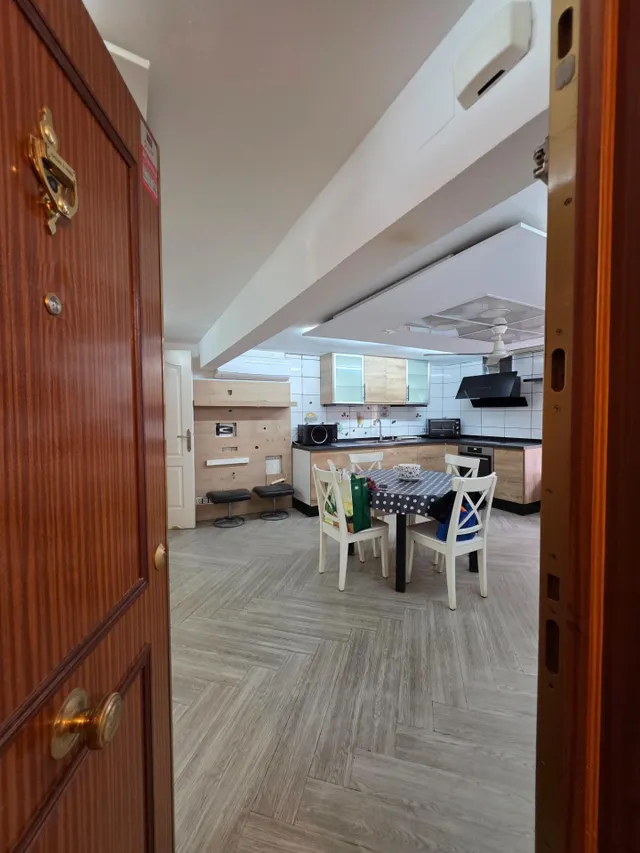 LOCAL + LOFT EN EL BARRIO DEL PLA — 3