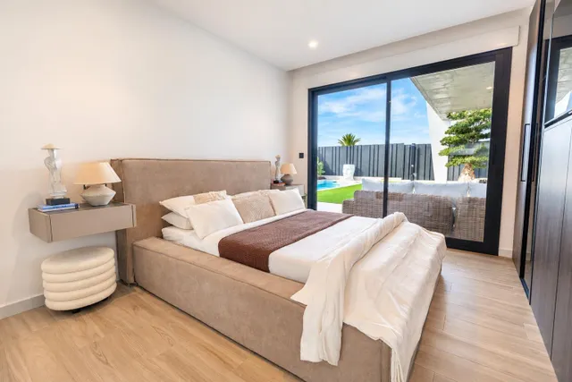 Chalet con parcela privada y piscina en La Quinta, Molina de Segura — 33