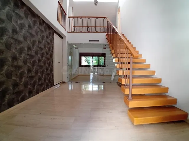 Fantástico Chalet independiente en zona Arruzafa !! - foto 4