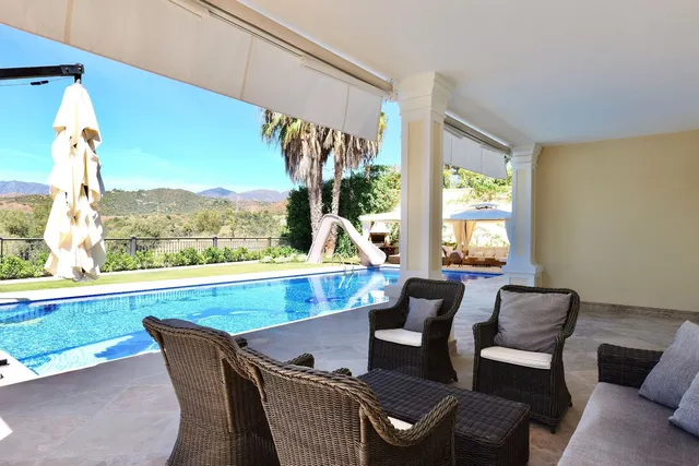 Chalet 4 habitaciones 450m² en venta - Marbella — 46