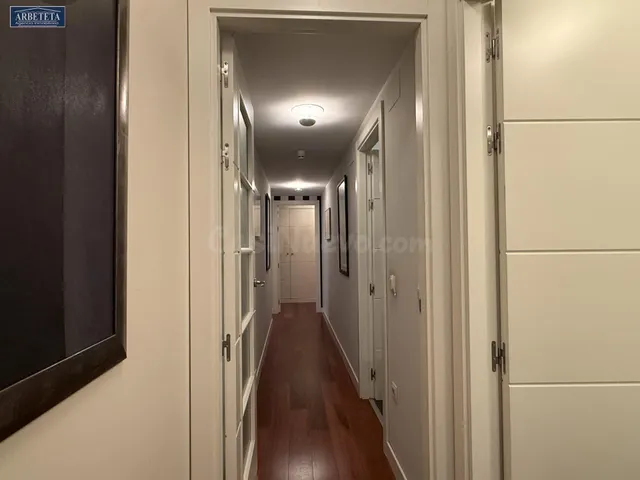 INMOBILIARIA ARBETETA VENDE MAGNÍFIO PISO DE 4 DORMITORIOS E - foto 4