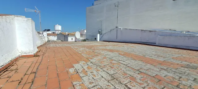 Amplia vivienda con terrazas y azotea privada en Brenes, a solo 20 minutos de Sevilla!! — 33