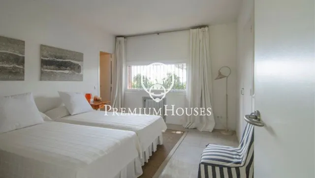 Casa en venta con piscina en Sant Andreu de Llavaneres — 20