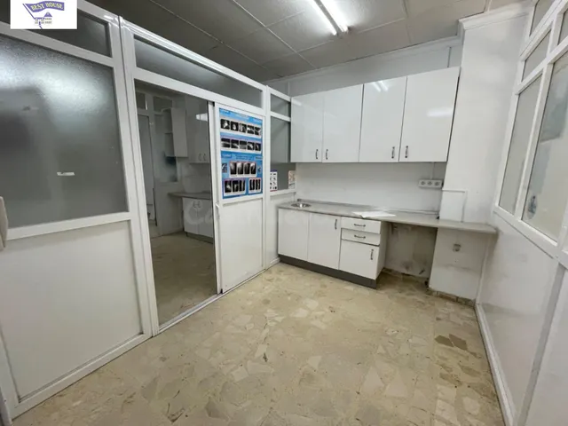 Local comercial 150m² en alquiler - Ensanche-Franciscanos - foto 4