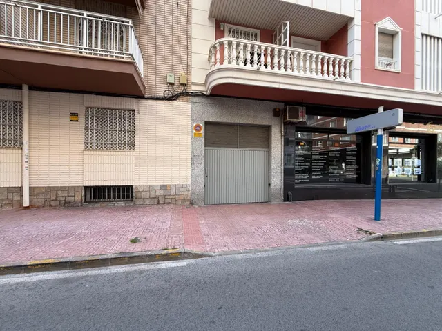 Apartamento de 3 dormitorios y 2 baños en 1ª línea de la playa del cura con vistas directas al mar!!!! — 32