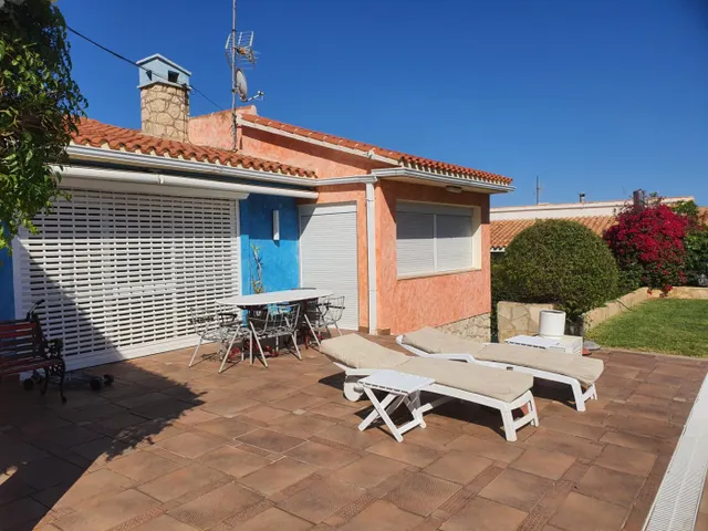 Chalet individual en una de las urbanizaciones mas exclusivas de Benidorm — 11