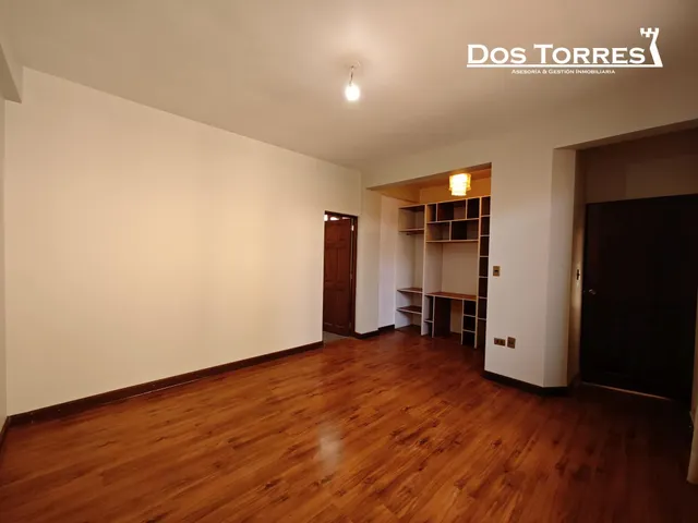 Bs.-3.500 En alquiler Amplio Departamento de 3 dormitorios, garaje y patio, proximo al IC NORTE (MELCHOR) — 20