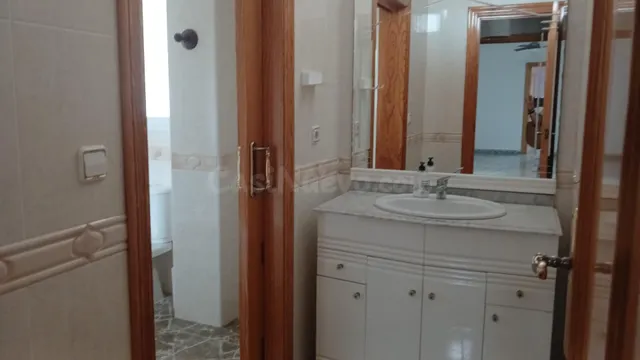 Se vende casa con bajo comercial — 5