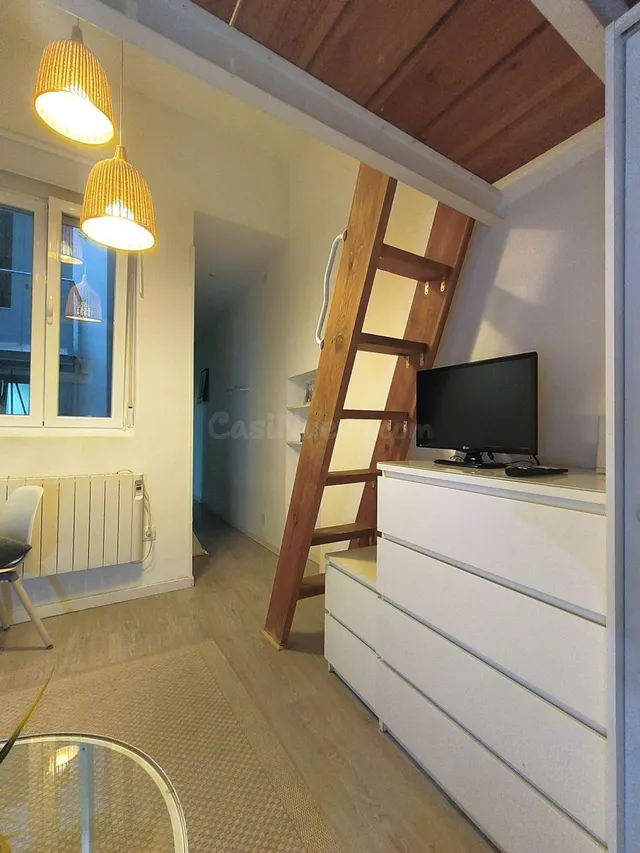 Piso 28m² en alquiler - Palacio - foto 4