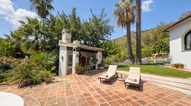 Finca rústica 5 habitaciones 601m² en venta - Costa del Sol — 41