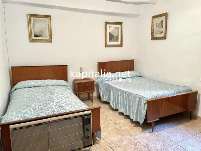 Casa a la venta en Alfafara. — 13