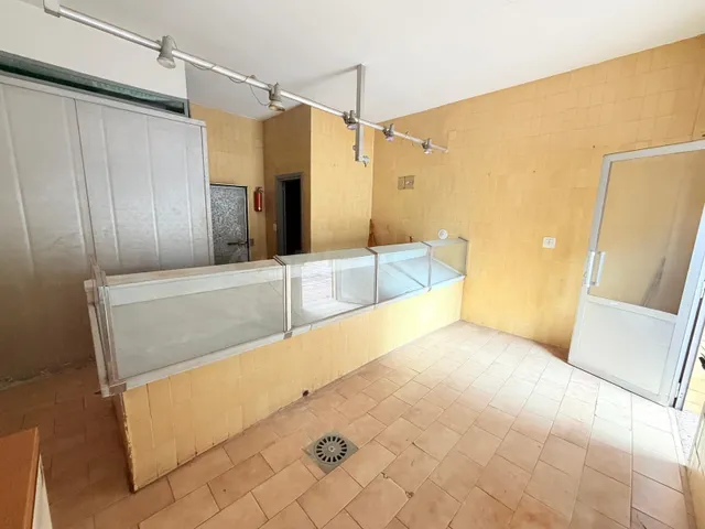 Local comercial 24m² en venta - Corredoria-La Carisa-Prado d - foto 5