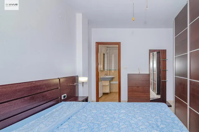 ALQUILER DE PISO DE 4 DORMITORIOS EN EL BARRIO DE ALBAYDA TOTALMENTE AMUEBLADO Y EQUIPADO Y CON PLAZA DE  GARAGE INCLUIDA — 23
