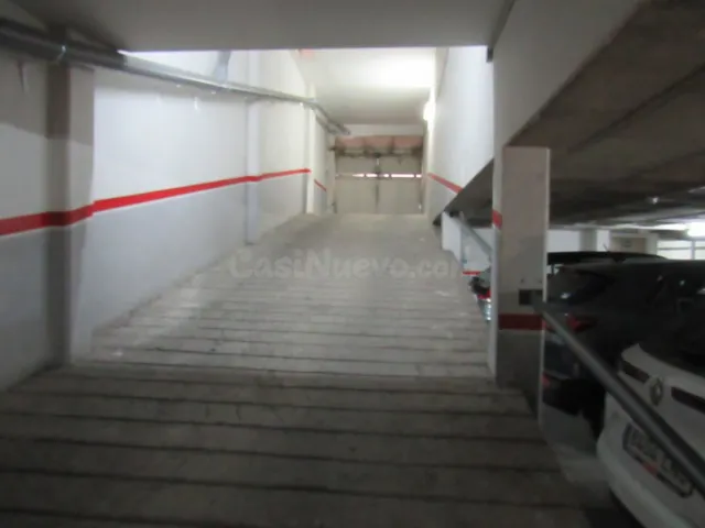 SE VENDEN PLAZAS DE APARCAMIENTO EN TERRASSA, ZONA TORRENT D - foto 2