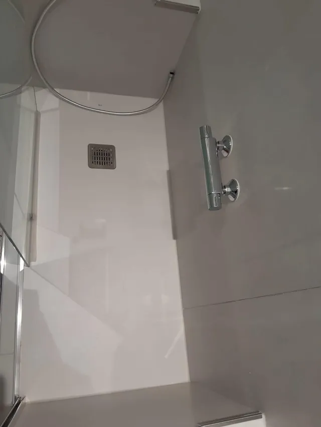 ESPECTACULAR VIVIENDA FRENTE A LA PINADA, RODEADA DE VEGETACIÓN — 34