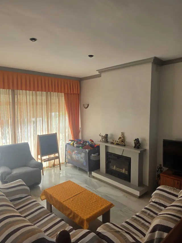 Se vende casa en Estepona — 25