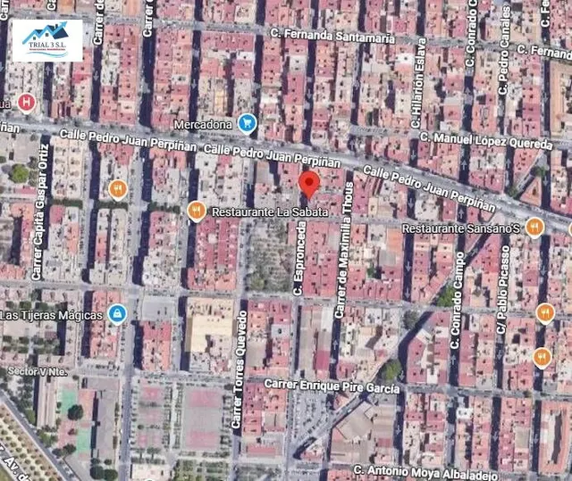 VENTA DE PISO EN ELCHE. — 2