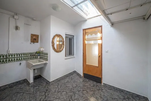 CASA HACIENDO ESQUINA EN ATARFE — 24