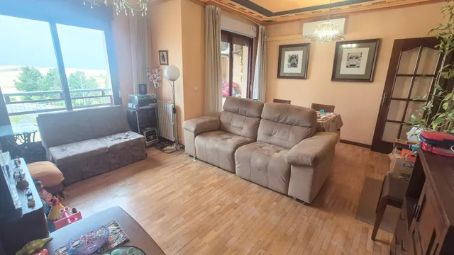 PISO VENTA SALAMANCA. Urbis te ofrece un piso en venta en la zona de Capuchinos-Glorieta-Ciudad Jardín, Salamanca. — 13