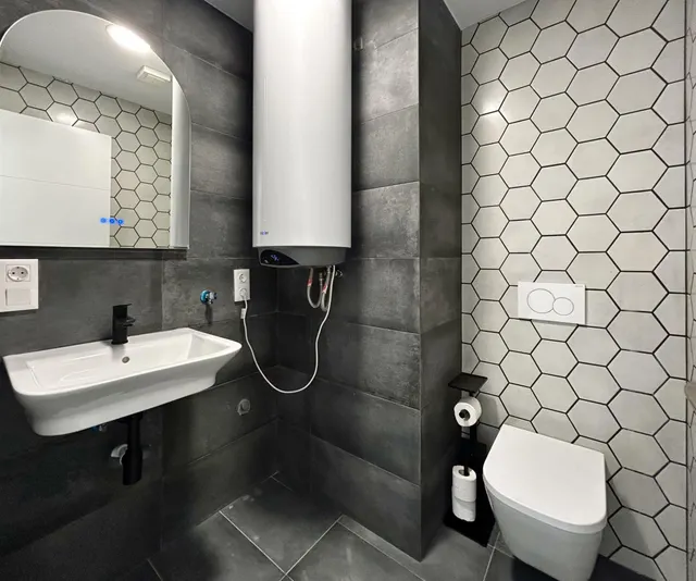Piso 1 habitación 84m² en venta - Altozano — 28