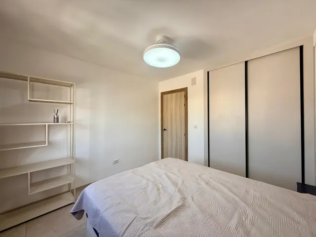 Ático 1 habitación 41m² en venta - Estacion de autobuses — 16