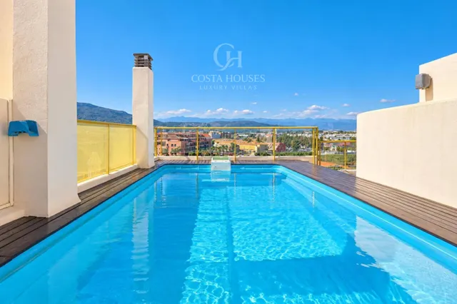 Ático altum · piscina privada y vistas al montgó y al castillo de Dénia — 36