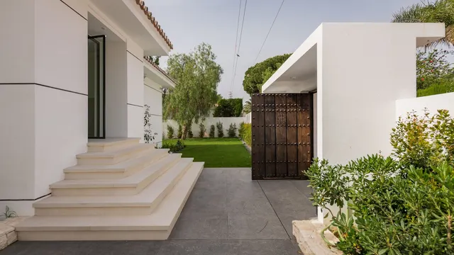 Chalet 6 habitaciones 419m² en venta - Marbella — 10