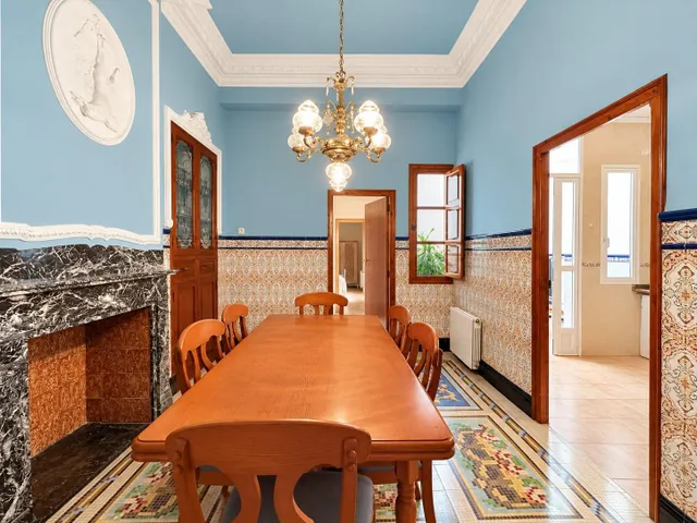 Casa señorial en el casco histórico de Carlet | 360 m2 y 3 plantas — 17